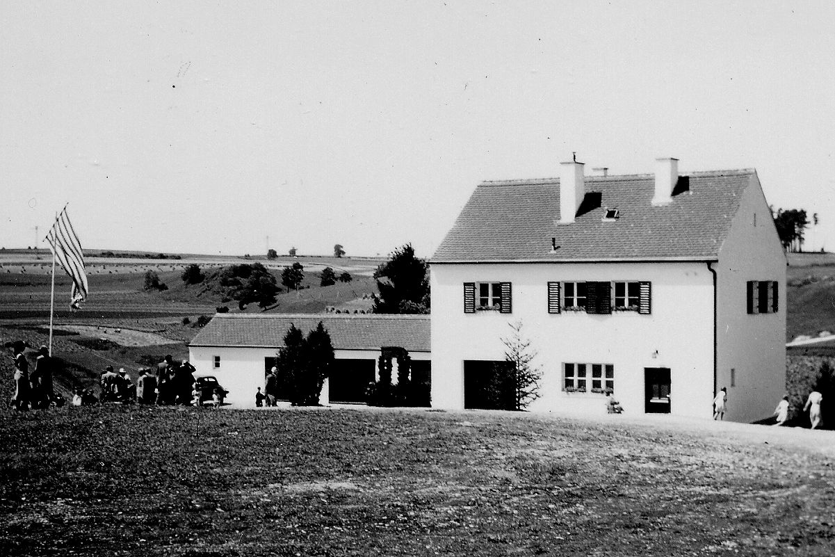Wasserhaus Böhmfeld im Jahr 1953