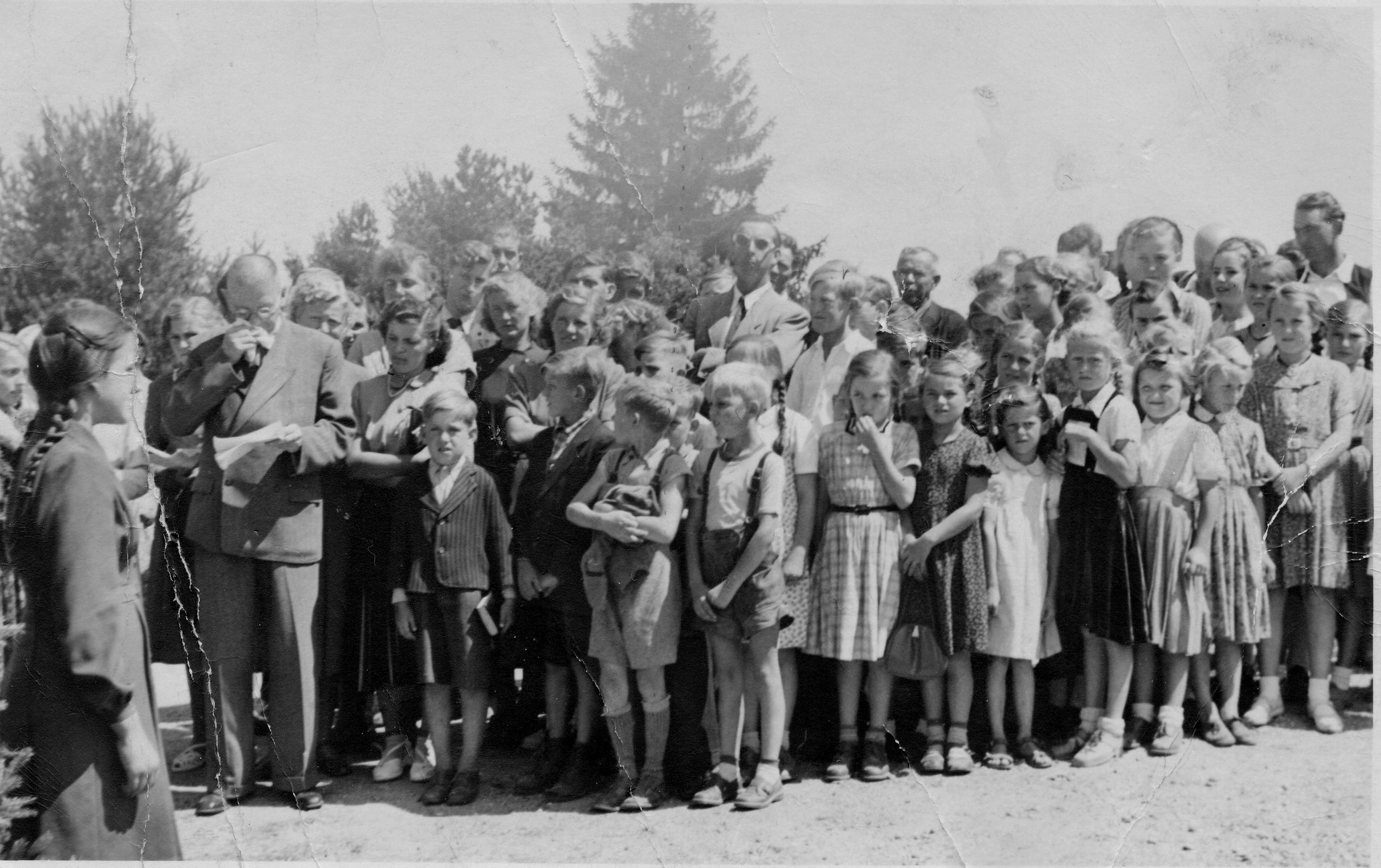 Gruppenfoto Einweihung Wasserhaus 1953